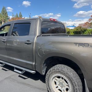 TOYOTA TUNDRA - 5