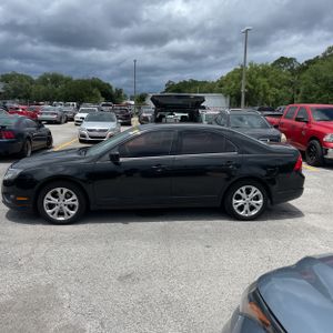 FORD FUSION SE - 3