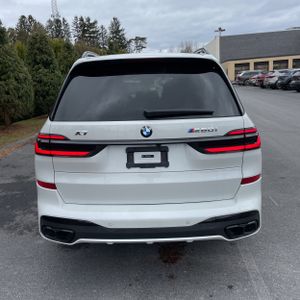 BMW X7 M60I - 7