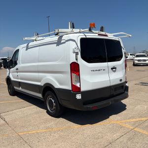 FORD TRANSIT 150 - 5