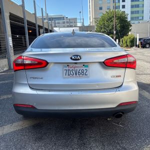 صورة 6 لـ 2014 KIA FORTE EX