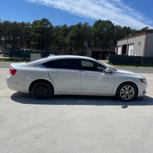 CHEVROLET IMPALA LT - 10