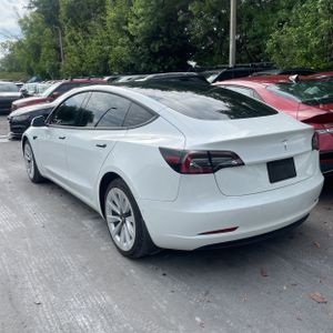 2022 Tesla MODEL 3 BASE — фото 5