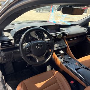 2022 Lexus RC 300 BASE — миниатюра 36