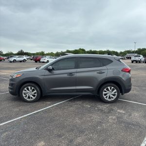 HYUNDAI TUCSON VALUE - 3