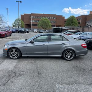 MERCEDES-BENZ E-CLASS - 3