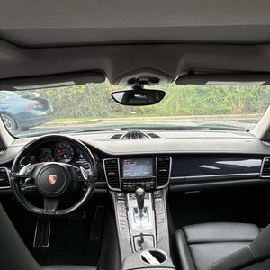 2015 Porsche PANAMERA 4 photo 34