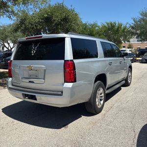 CHEVROLET SUBURBAN LT - 7