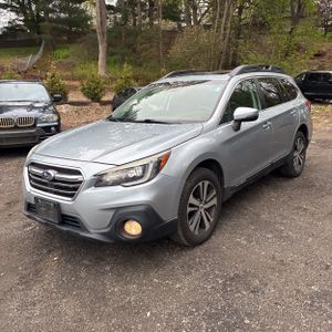 SUBARU OUTBACK 3.6R LIMITED - 1