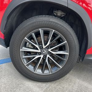 صورة مصغرة 19 لـ 2024 Lexus NX 250 BASE