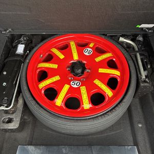2023 Porsche MACAN GTS — миниатюра 45