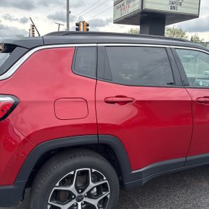 JEEP COMPASS LIMITED 4X4 - 9