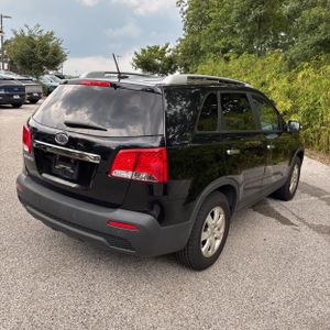 صورة 8 لـ 2011 KIA SORENTO LX