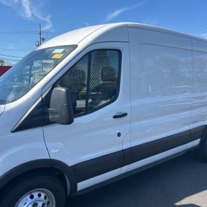 FORD TRANSIT CARGO 250 - 2