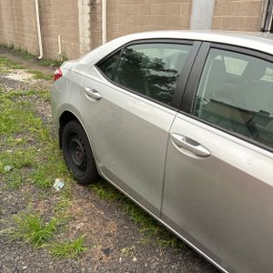 صورة مصغرة 11 لـ 2016 Toyota COROLLA LE