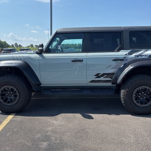 صورة 4 لـ 2023 FORD BRONCO RAPTOR