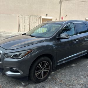 2019 Infiniti QX60 LUXE — фото 2