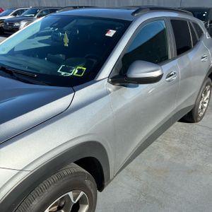 صورة 2 لـ 2025 Chevrolet TRAX LT
