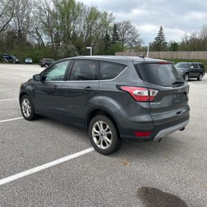 FORD ESCAPE SE - 5
