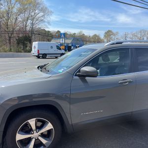 JEEP CHEROKEE LIMITED - 2