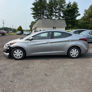 صورة 3 لـ 2016 Hyundai ELANTRA SE