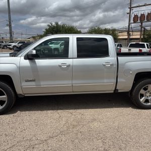 2017 Chevrolet SILVERADO 1500 LT 照片 4