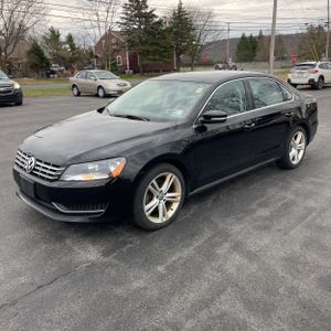 VOLKSWAGEN PASSAT 2.0L TDI SE - 1