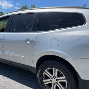 CHEVROLET TRAVERSE LT - 6