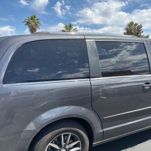 DODGE GRAND CARAVAN - 8