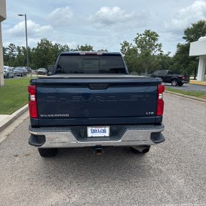 2021 Chevrolet SILVERADO 2500HD LTZ photo 7