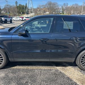 PORSCHE CAYENNE BASE - 4