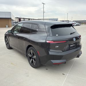 BMW IX XDRIVE50 - 5
