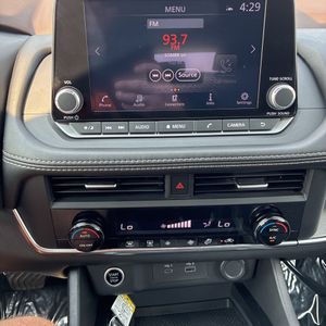 صورة مصغرة 37 لـ 2023 Nissan ROGUE SV