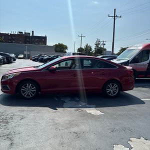 2017 Hyundai SONATA SE 照片 3