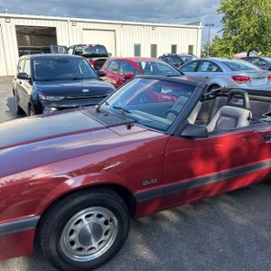 صورة 2 لـ 1986 FORD MUSTANG GT