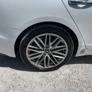 2020 Genesis G70 2.0T 缩略图 19