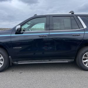 CHEVROLET TAHOE PREMIER - 4