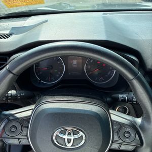 2020 Toyota RAV4 XLE PREMIUM — фото 72