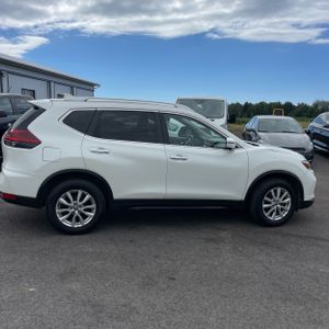 2018 Nissan ROGUE SV 照片 10