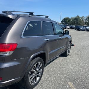 JEEP GRAND CHEROKEE OVERLAND - 9