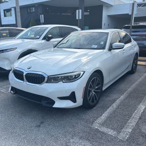 صورة 1 لـ 2021 BMW 3 SERIES 330I