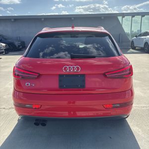 AUDI Q3 2.0T PREMIUM - 7