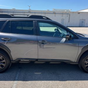 SUBARU OUTBACK ONYX EDITION - 7