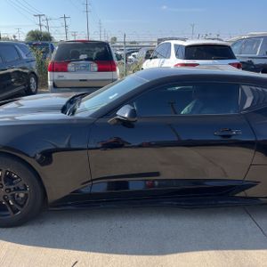 صورة 4 لـ 2023 Chevrolet CAMARO LT