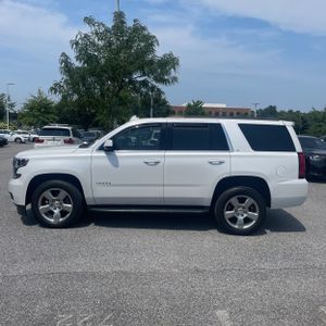 2019 Chevrolet TAHOE LT — фото 3