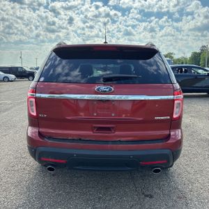 FORD EXPLORER XLT - 7