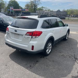 SUBARU OUTBACK PREMIUM - 8