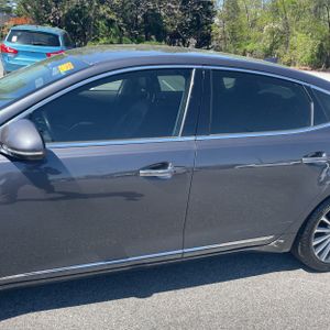 KIA CADENZA PREMIUM - 4