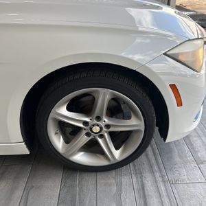 صورة 18 لـ 2017 BMW 3 SERIES 330I