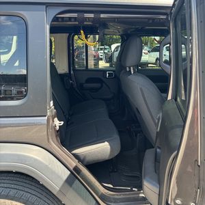 صورة مصغرة 34 لـ 2024 JEEP WRANGLER SPORT S
